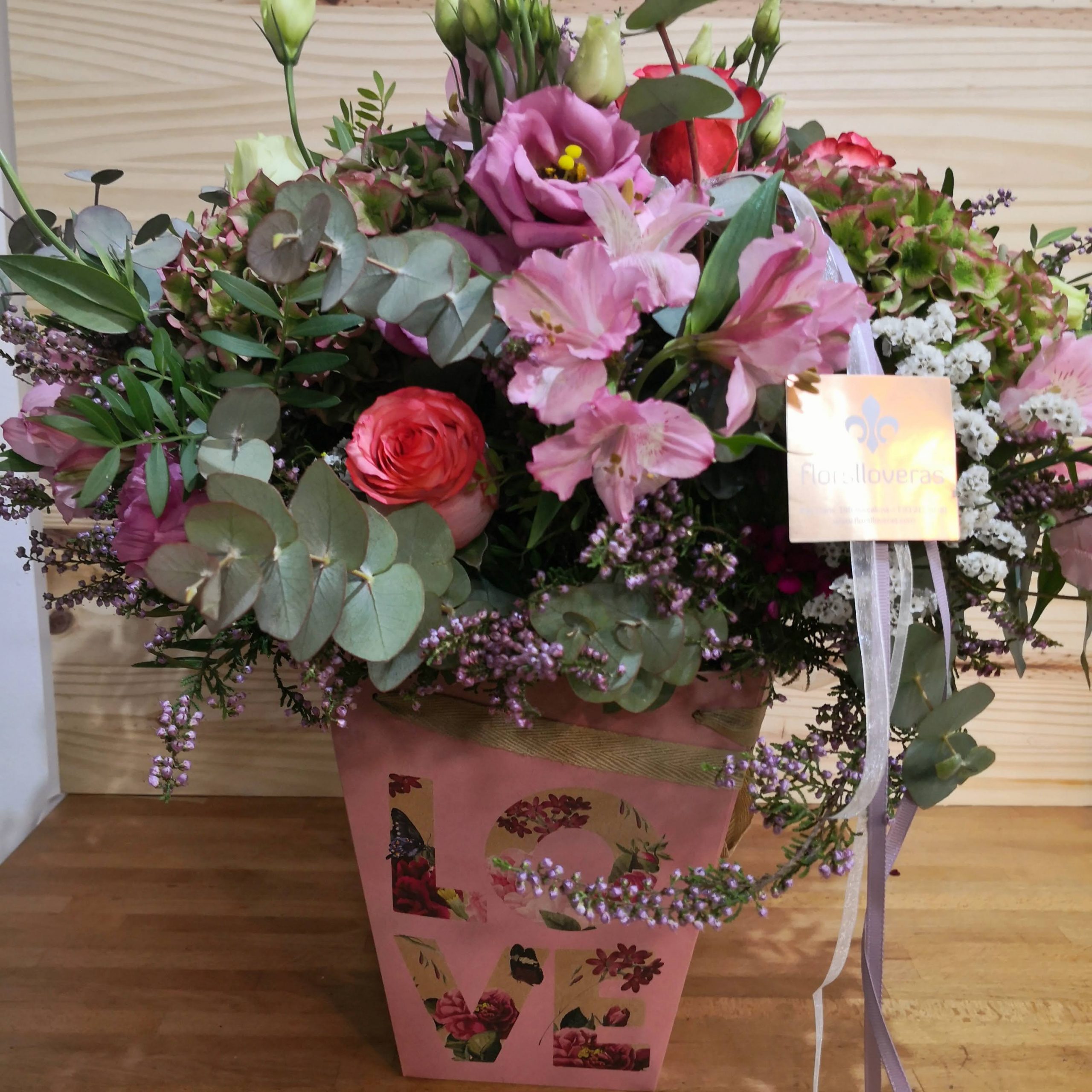 Wild bouquet with decorated box